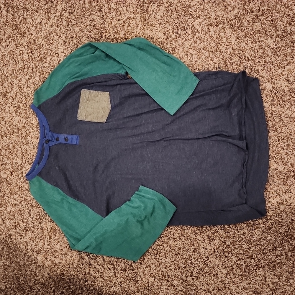 Mens Size L American Eagle Long Sleeve Shirt